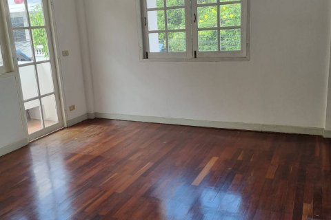 บ้านในสาทร, กรุงเทพฯ, ประเทศไทย 4 ห้องนอน № 143159 - รูปถ่าย 13