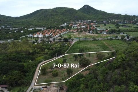 Terreno en Hua Hin, Tailandia № 126637 - foto 2