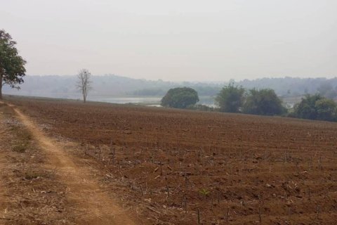 Terreno en Chiang Saen, Tailandia № 126636 - foto 2