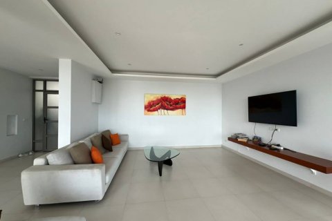 Chalet de 4 dormitorios en Surat Thani, Tailandia № 116268 - foto 6