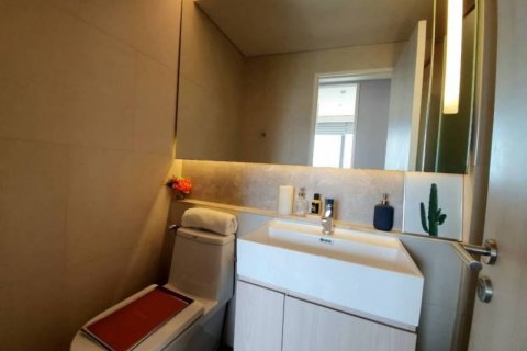 Condominio de 2 dormitorios en Khlong Toei, Bangkok, Tailandia № 116265 - foto 8