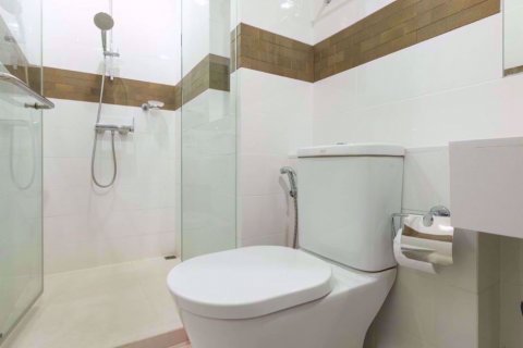 Condominio de 2 dormitorios en Watthana, Bangkok, Tailandia № 82285 - foto 7