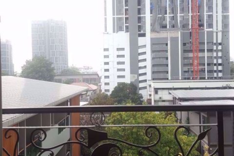 Condominio de 2 dormitorios en Watthana, Bangkok, Tailandia № 82283 - foto 3