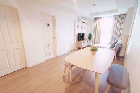 Condo à Din Daeng, Bangkok, Thaïlande, 2 chambres № 76296 - photo 3