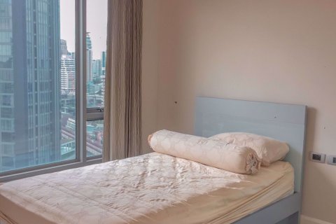 Condominio de 2 dormitorios en Khlong Toei, Bangkok, Tailandia № 76302 - foto 13