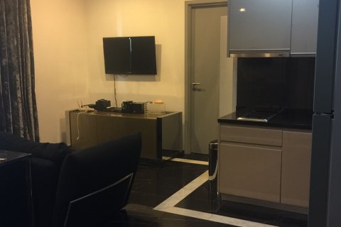 Condo à Bangkok, Thaïlande, 1 chambre  № 143508