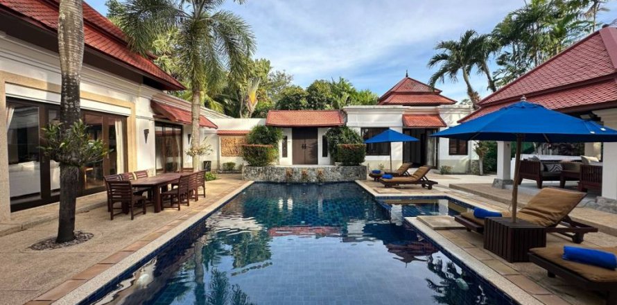 Chalet de 4 dormitorios en Phuket, Tailandia № 126612