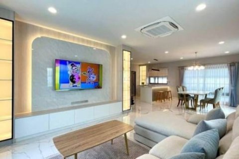 บ้านในสมุทรปราการ, ประเทศไทย 4 ห้องนอน № 123883 - รูปถ่าย 19
