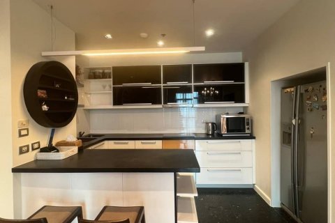 Condominio de 3 dormitorios en Watthana, Bangkok, Tailandia № 123885 - foto 5