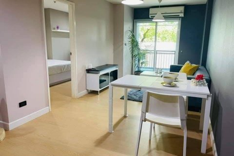 Condominio de 1 dormitorio en Phra Khanong, Bangkok, Tailandia № 123886 - foto 28