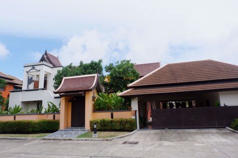 Estudio en Pattaya, Tailandia № 100324 - foto 11