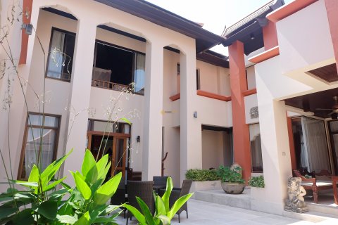 Estudio en Pattaya, Tailandia № 100324 - foto 12