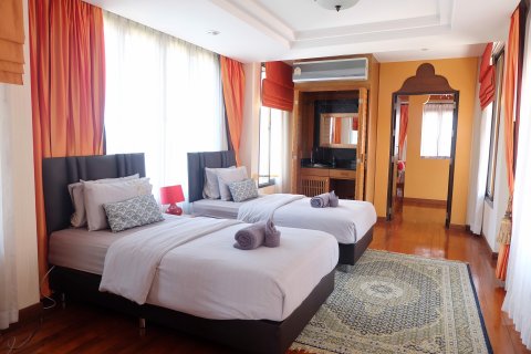 Estudio en Pattaya, Tailandia № 100324 - foto 28