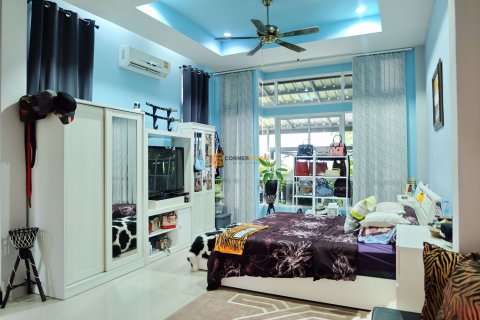 Estudio en Pattaya, Tailandia № 100327 - foto 12