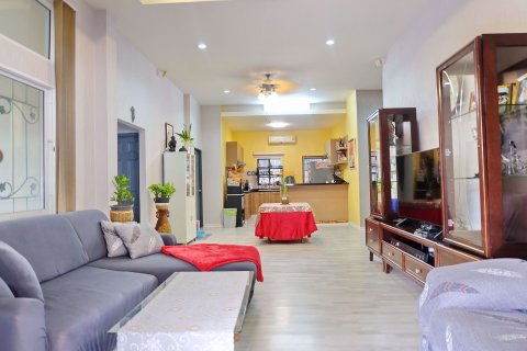 Estudio en Pattaya, Tailandia № 100327 - foto 5