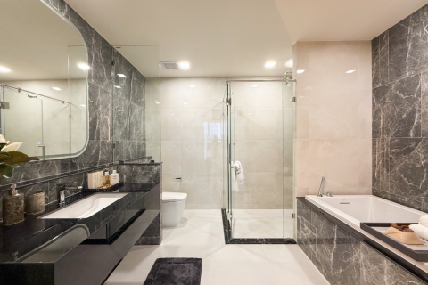 Apartamento de 2 dormitorios en Jomtien Beach, Pattaya, Tailandia № 120232 - foto 20