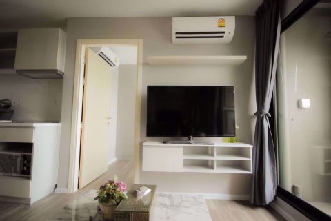 Condo à Chatuchak, Bangkok, Thaïlande, 2 chambres № 76357 - photo 2
