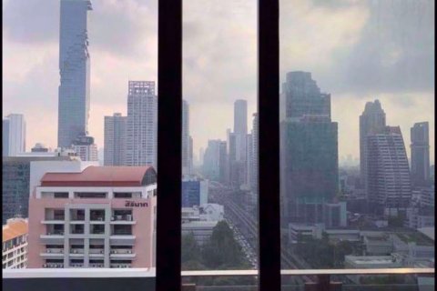 Condominio de 2 dormitorios en Bang Rak, Bangkok, Tailandia № 76356 - foto 7