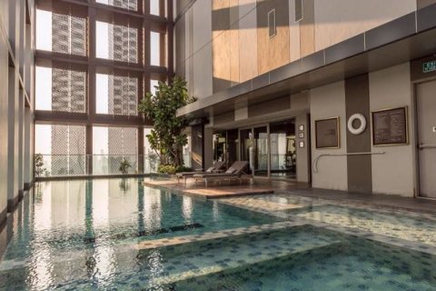 Condominio de 2 dormitorios en Khlong Toei, Bangkok, Tailandia № 77182 - foto 27