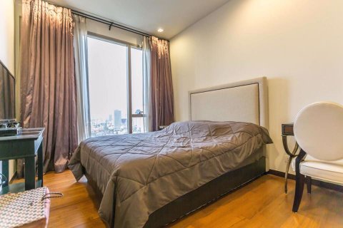 Condominio de 2 dormitorios en Khlong Toei, Bangkok, Tailandia № 77182 - foto 17