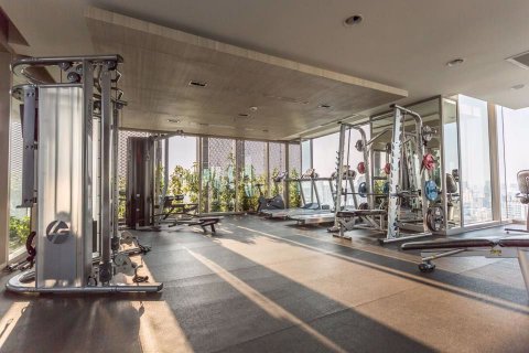 Condominio de 2 dormitorios en Khlong Toei, Bangkok, Tailandia № 77182 - foto 28