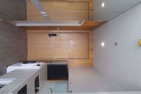 Estudio en el condominio en Bang Rak, Bangkok, Tailandia № 77183 - foto 8