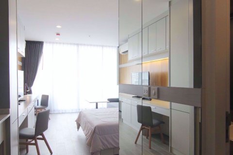 Estudio en el condominio en Bang Rak, Bangkok, Tailandia № 77183 - foto 9