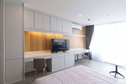 Estudio en el condominio en Bang Rak, Bangkok, Tailandia № 77183 - foto 4