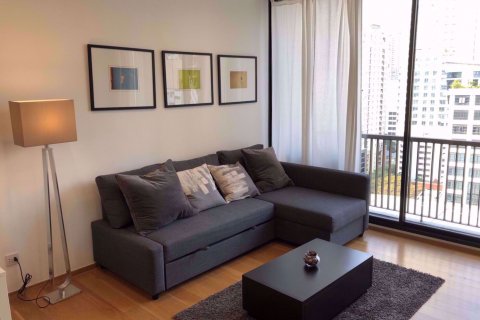 Condominio de 1 dormitorio en Bang Rak, Bangkok, Tailandia № 77186 - foto 2