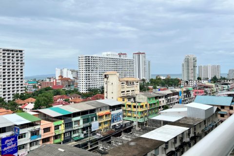 Condominio de 1 dormitorio en Bang Lamung, Tailandia № 125721 - foto 11