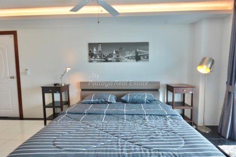 Condominio de 1 dormitorio en Bang Lamung, Tailandia № 125723 - foto 6