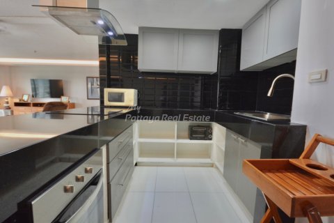 Condominio de 1 dormitorio en Bang Lamung, Tailandia № 125723 - foto 4