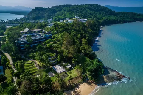 Villa in Phuket, Thailand 7 bedrooms № 123545