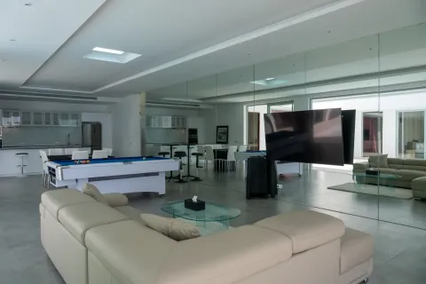 Chalet de 8 dormitorios en Phuket, Tailandia № 123549 - foto 15