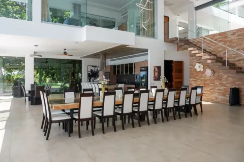 Chalet de 8 dormitorios en Phuket, Tailandia № 123549 - foto 23