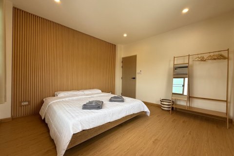 Casa de 3 dormitorios en Bangkok, Tailandia № 123551 - foto 16