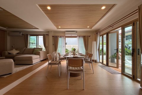 Casa de 3 dormitorios en Bangkok, Tailandia № 123551 - foto 5