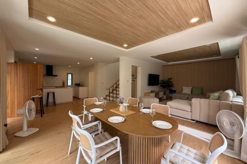 Casa de 3 dormitorios en Bangkok, Tailandia № 123551 - foto 6