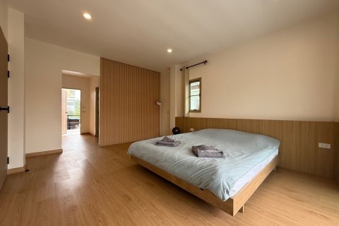 Casa de 3 dormitorios en Bangkok, Tailandia № 123551 - foto 12