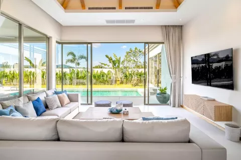 Casa de 4 dormitorios en Phuket, Tailandia № 131580 - foto 3