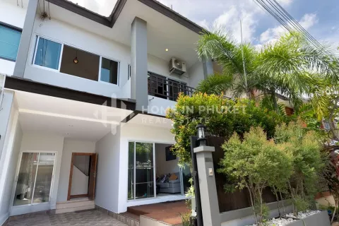 Maison à Phuket, Thaïlande 3 chambres № 131579