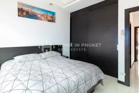 Casa de 3 dormitorios en Phuket, Tailandia № 131579 - foto 15
