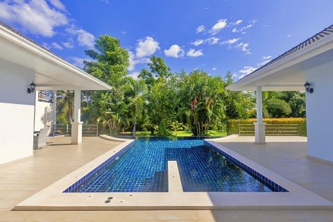 Casa de 3 dormitorios en Hua Hin, Tailandia № 125361 - foto 6