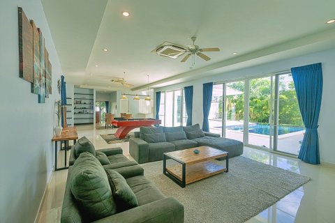 Casa de 3 dormitorios en Hua Hin, Tailandia № 125361 - foto 14