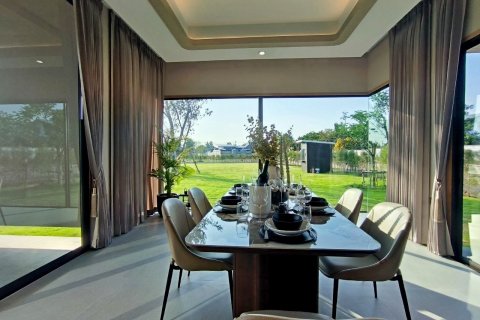 Casa de 3 dormitorios en Bang Lamung, Tailandia № 116291 - foto 9