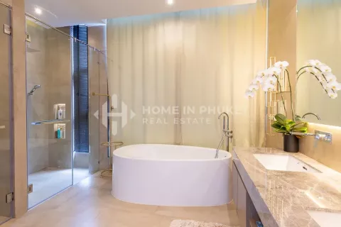 Casa de 6 dormitorios en Phuket, Tailandia № 130988 - foto 12