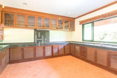 Casa de 7 dormitorios en Nai Harn Beach, Tailandia № 130987 - foto 16