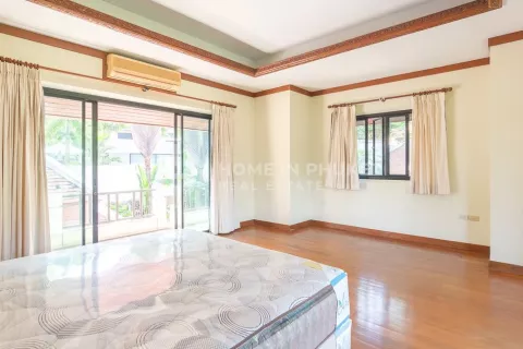 Casa de 7 dormitorios en Nai Harn Beach, Tailandia № 130987 - foto 7