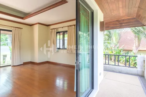 Casa de 7 dormitorios en Nai Harn Beach, Tailandia № 130987 - foto 9