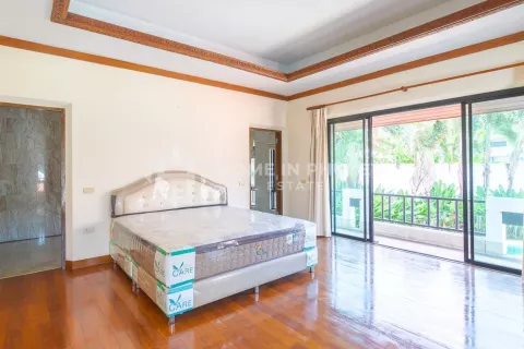Casa de 7 dormitorios en Nai Harn Beach, Tailandia № 130987 - foto 23